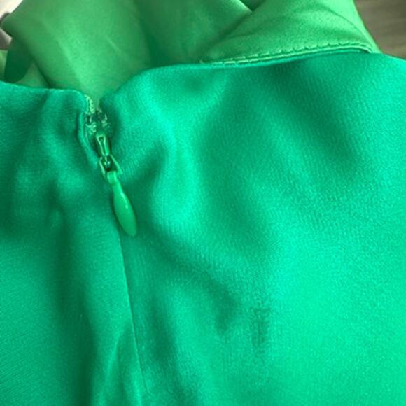 MESHKI Green Halter Backless Gown XL Pleated Neck Evening Dress Formal Maxi - Picture 11 of 11